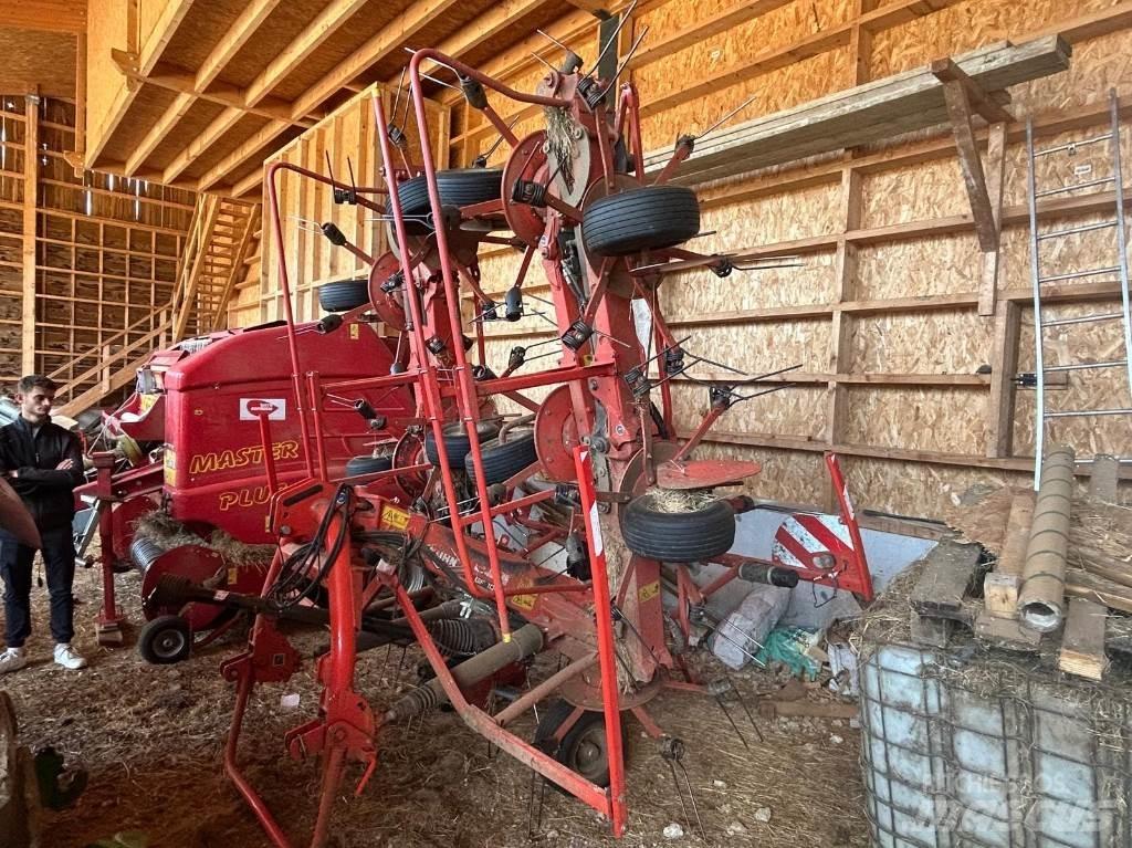 Kuhn GF10812 Τσουγκράνες και χορτοξηραντικές μηχανές