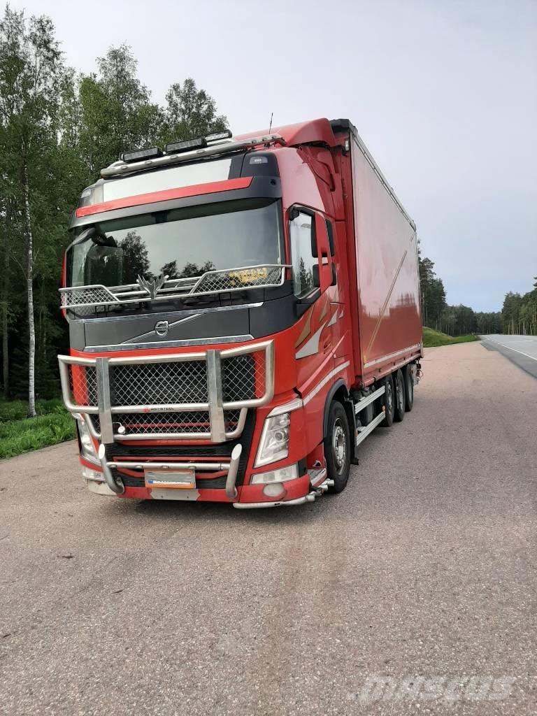Volvo FH 13 Φορτηγά θρυμματισένου ξύλου