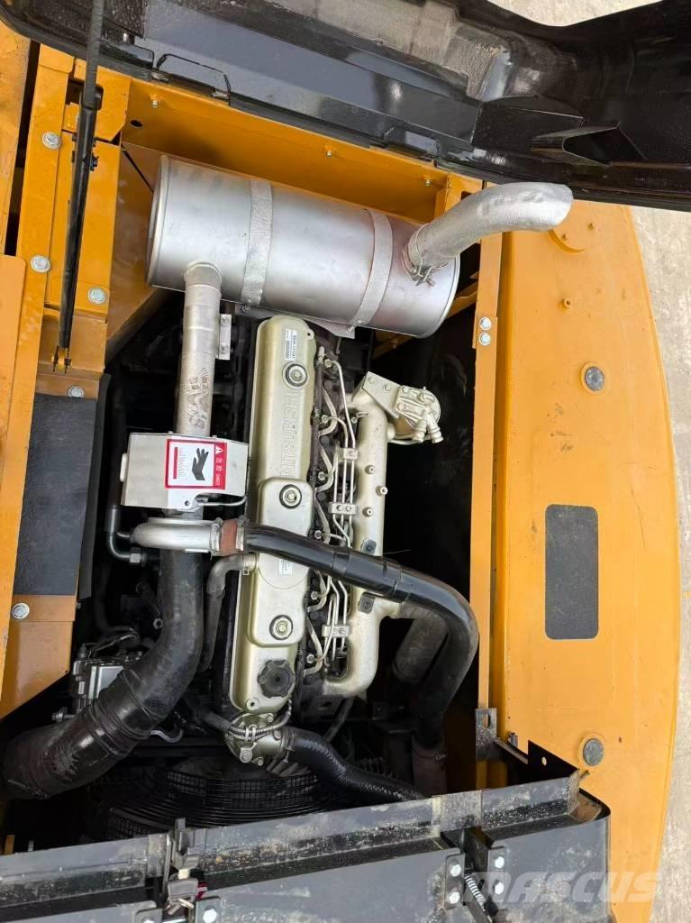 Sany SY 215 C Εκσκαφείς με ερπύστριες