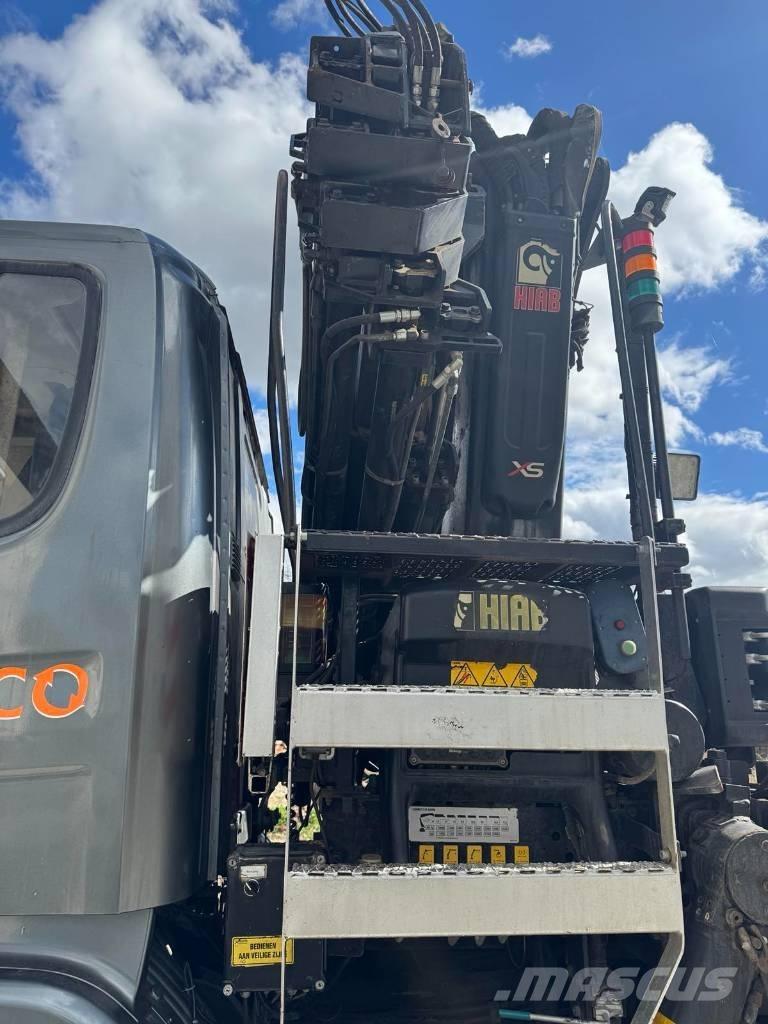 Scania P 460 Φορτηγά με γερανό & γάτζο
