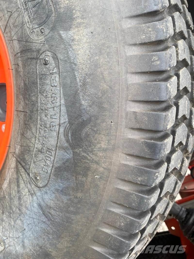 Kubota ST 401-C Τρακτέρ μικρών διαστάσεων