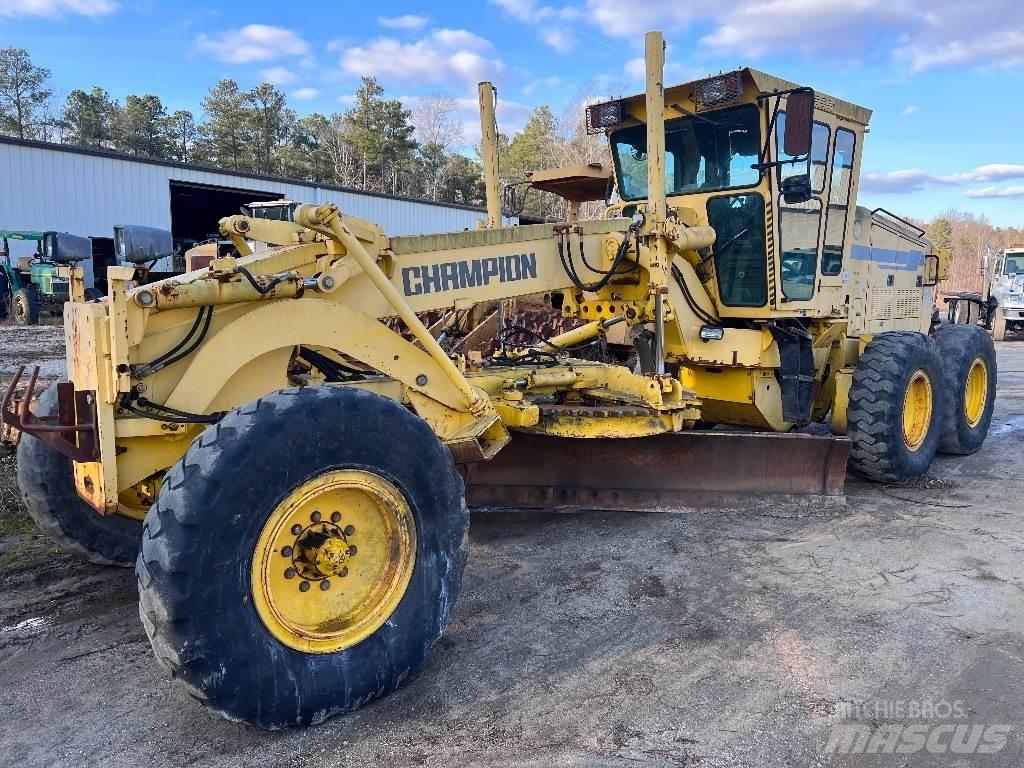 Champion 720 A VHP Γκρέιντερς