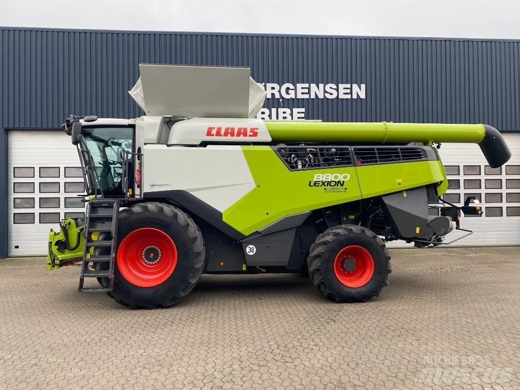 CLAAS LEXION 8800 Θεριζοαλωνιστικές μηχανές