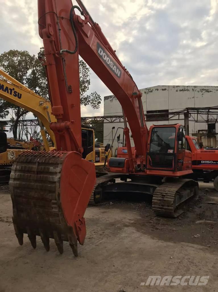 Doosan DX300 Εκσκαφείς με ερπύστριες