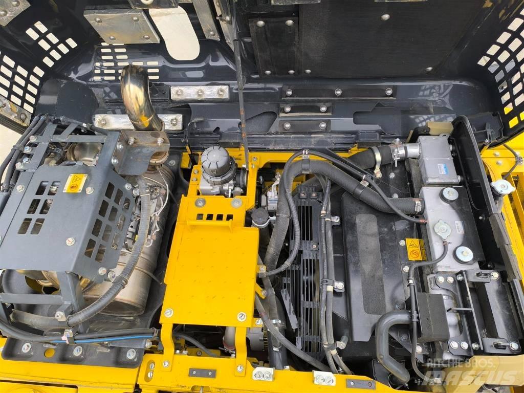 Komatsu HB 215 LC-3 Εκσκαφείς με ερπύστριες
