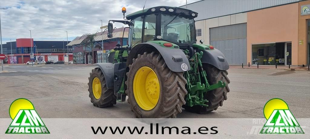 John Deere 6215 R Τρακτέρ