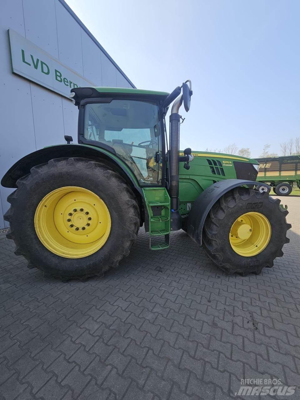 John Deere 6210R Τρακτέρ
