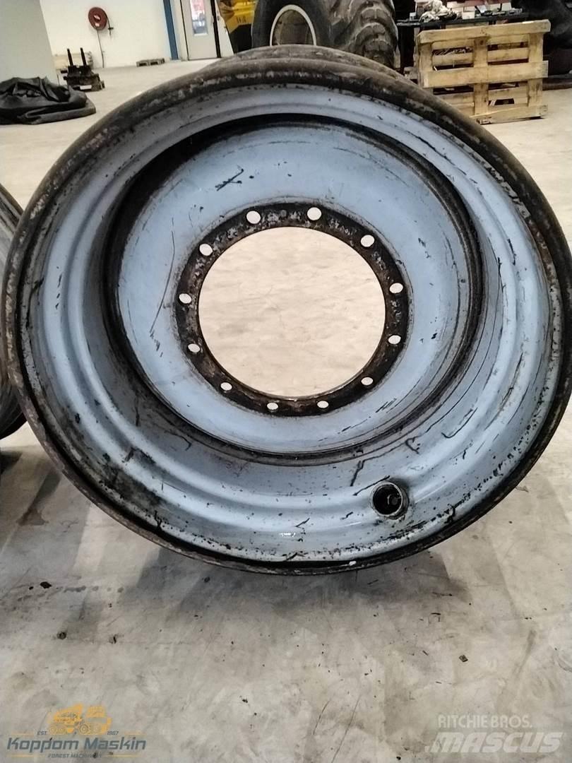Valmet 901 20x34 Ελαστικά και ζάντες