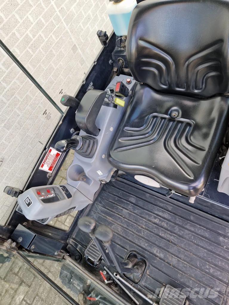 Kubota KX016-4 Εκσκαφάκι (διαβολάκι) < 7t