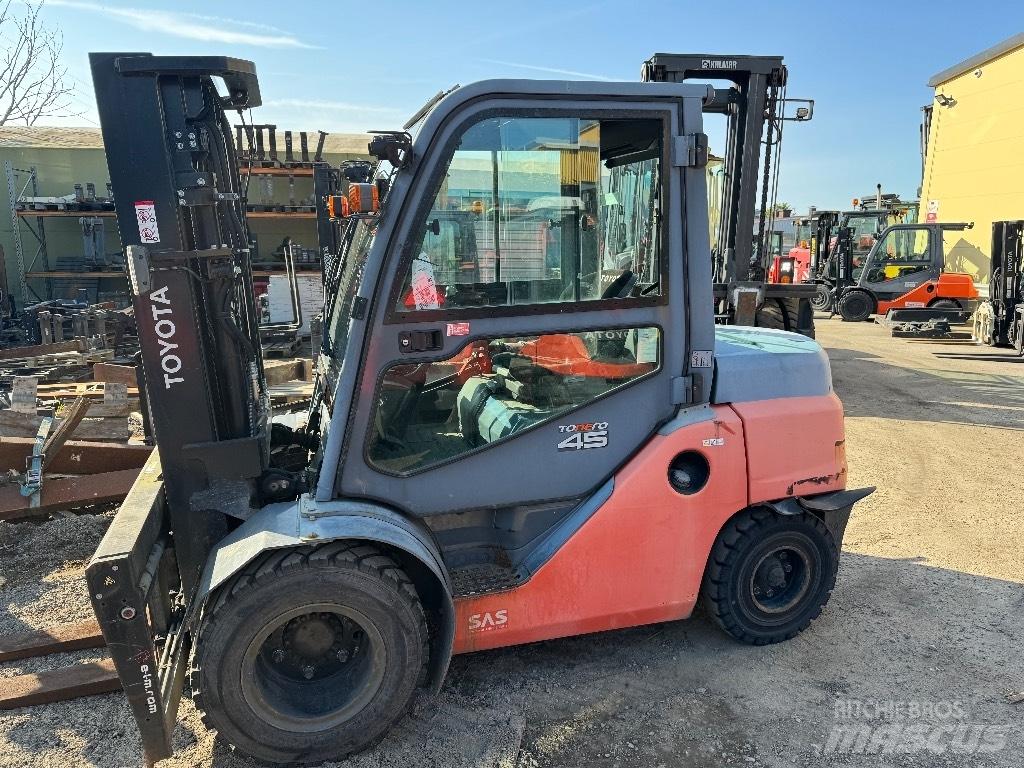 Toyota 40-8FD40N Πετρελαιοκίνητα Κλαρκ