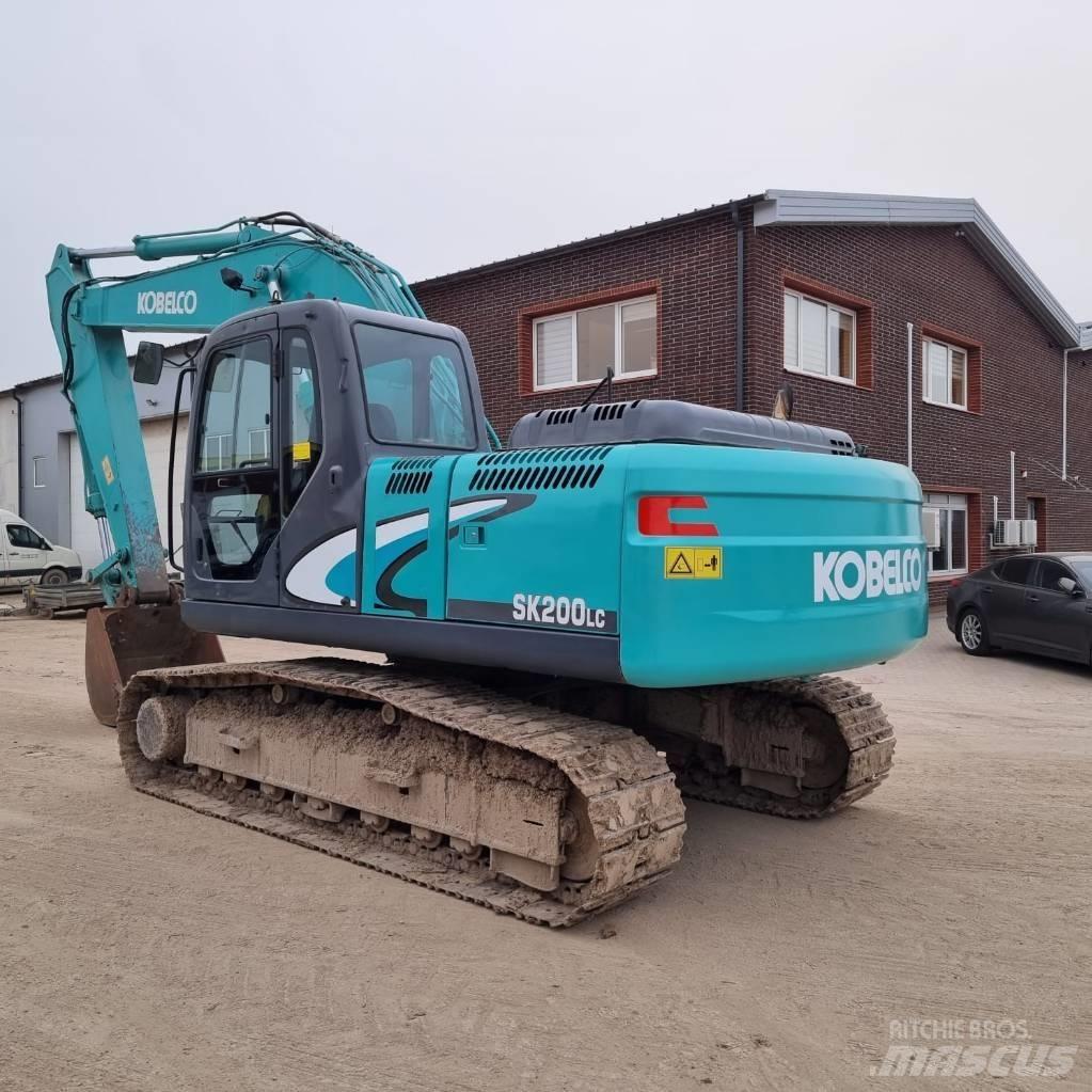 Kobelco SK 200-8 Εκσκαφείς με ερπύστριες