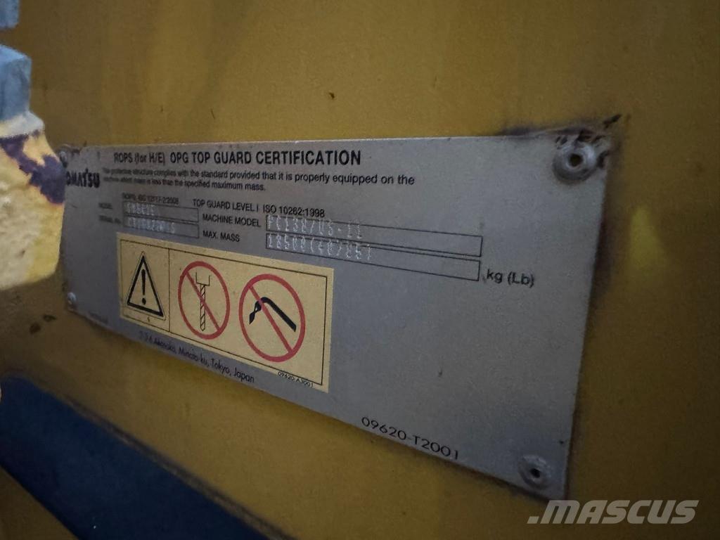 Komatsu PC138-11 Εκσκαφείς με ερπύστριες