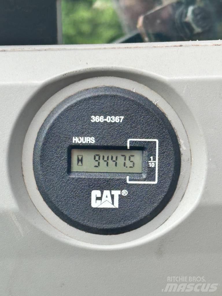 CAT 320 EL Εκσκαφείς με ερπύστριες