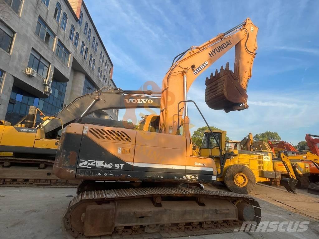 Hyundai Robex 225 Εκσκαφείς με ερπύστριες