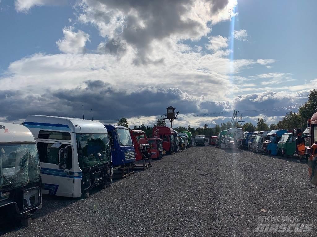 Mercedes-Benz Cabins Καμπίνες και εσωτερικό