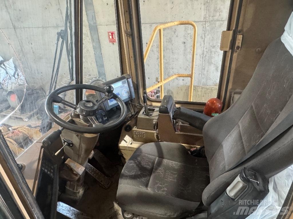 CAT 966 F Φορτωτές με λάστιχα (Τροχοφόροι)