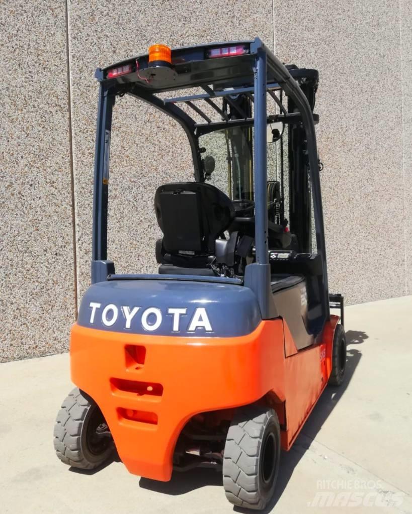 Toyota 8FBM20T Ηλεκτρικά περονοφόρα ανυψωτικά κλαρκ