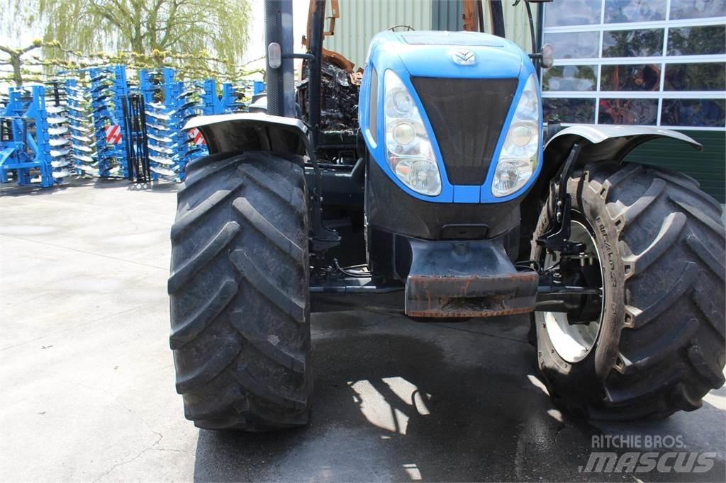 New Holland T7030 Τρακτέρ