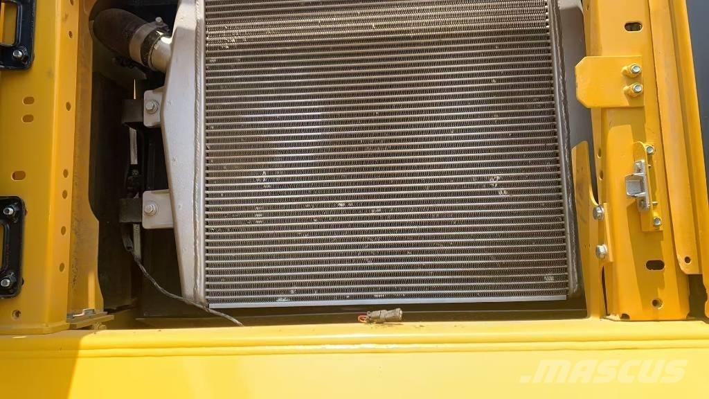 Komatsu PC 450-8 Εκσκαφείς με ερπύστριες