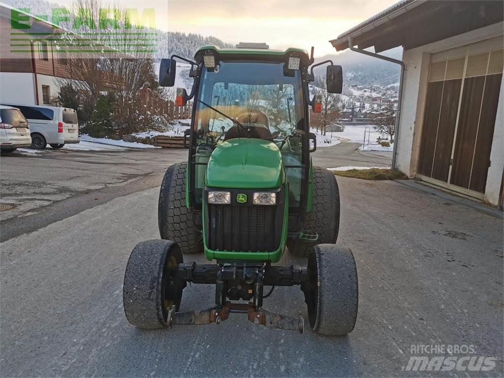 John Deere 4720 Τρακτέρ
