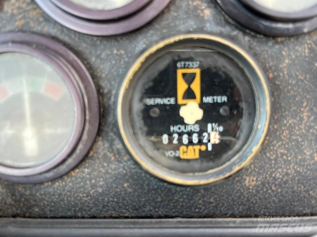 CAT 426 B Εκσκαφείς Φορτωτές τύπου JCB