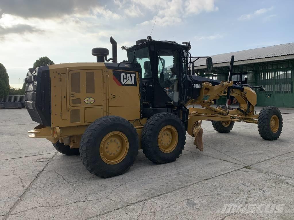 CAT 140 M 3 Γκρέιντερς