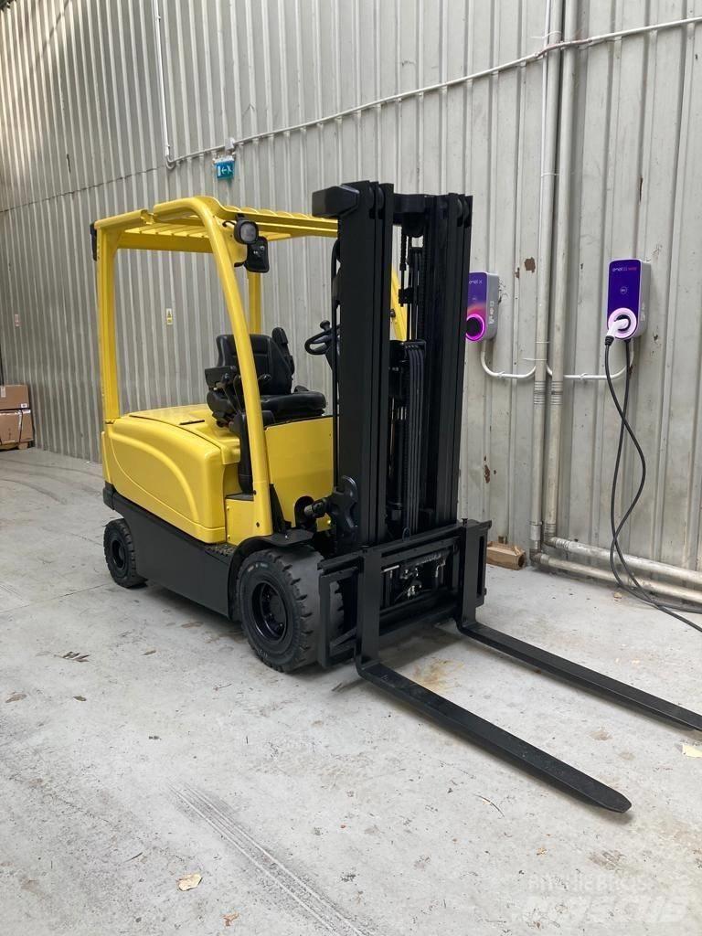 Hyster J2.5XN Ηλεκτρικά περονοφόρα ανυψωτικά κλαρκ