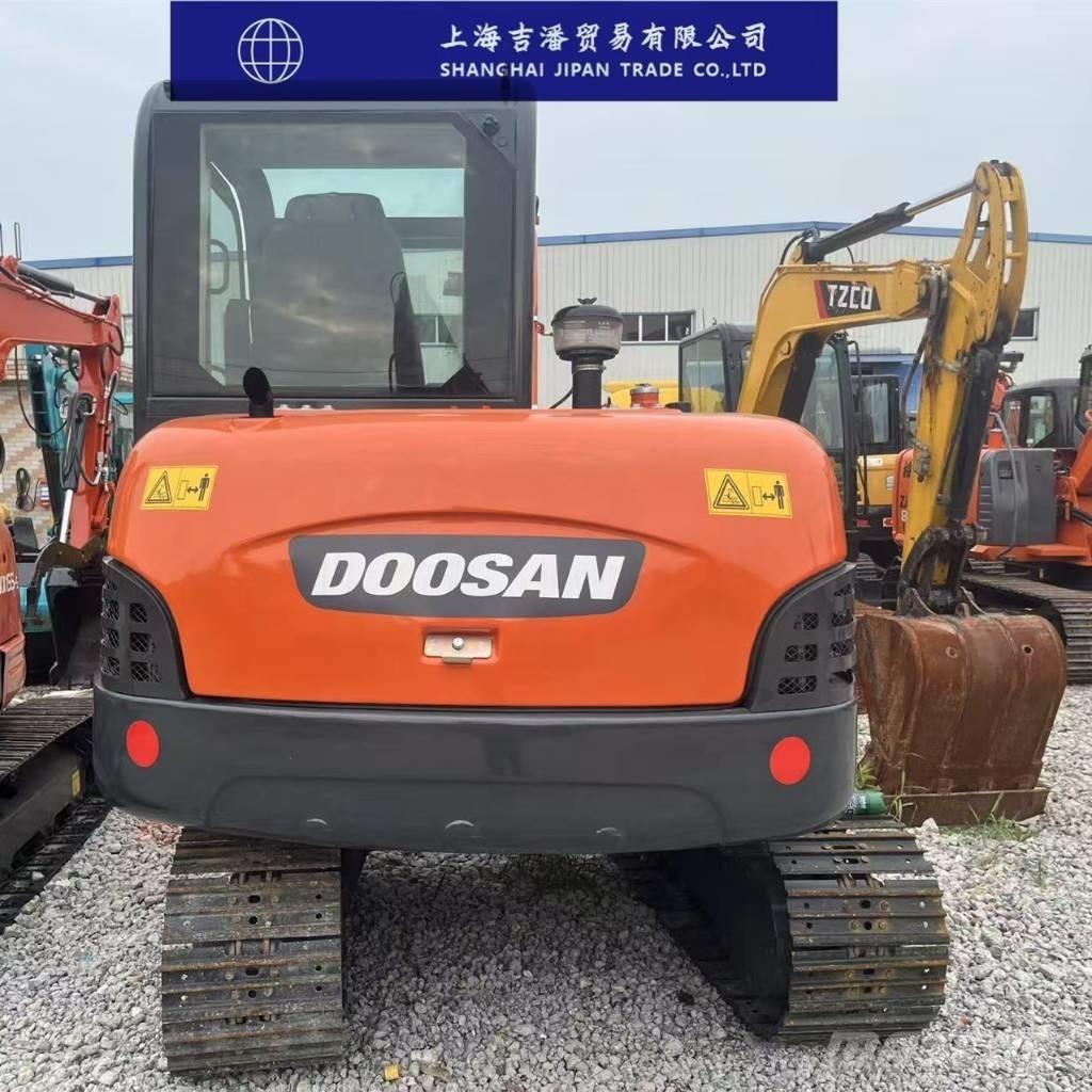 Doosan DH 60 Εκσκαφείς με ερπύστριες