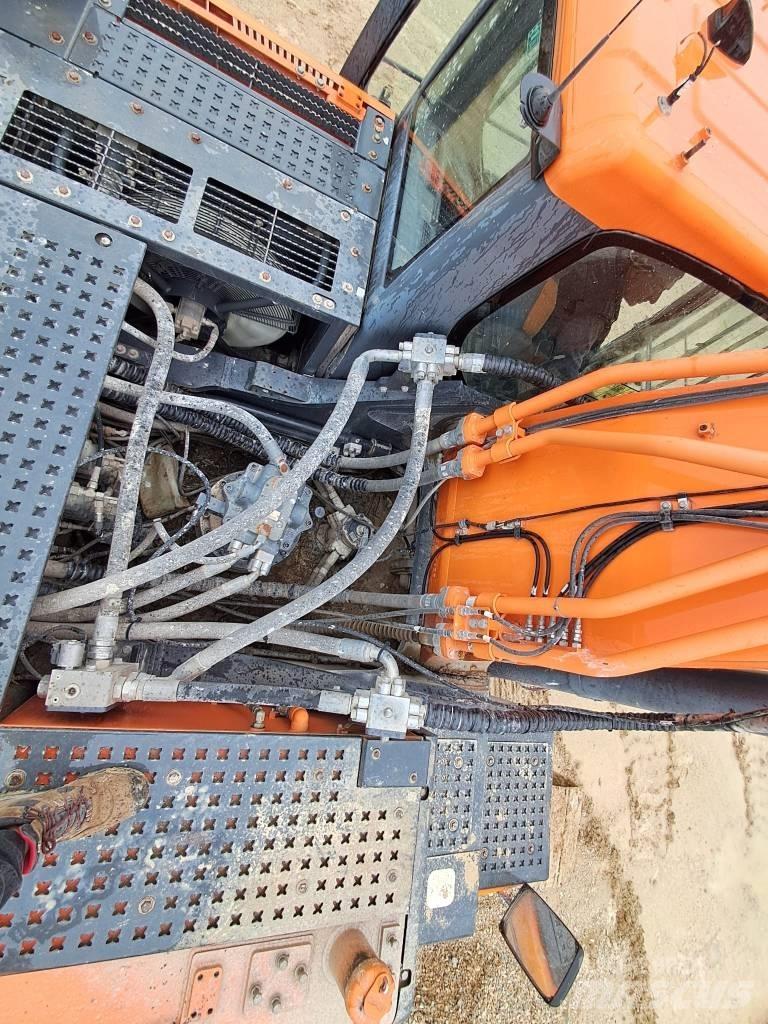 Doosan DX 420 LC Εκσκαφείς με ερπύστριες
