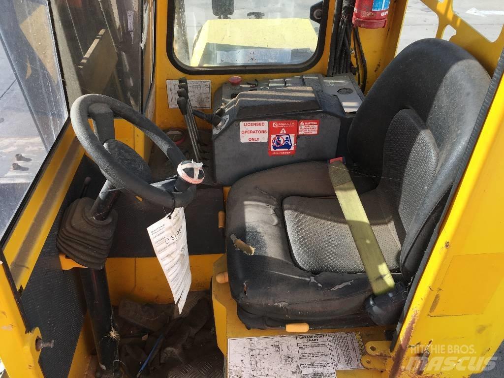 Combilift C 3000 Γερανοί πλευρικής φόρτωσης εμπορευματοκιβωτίων