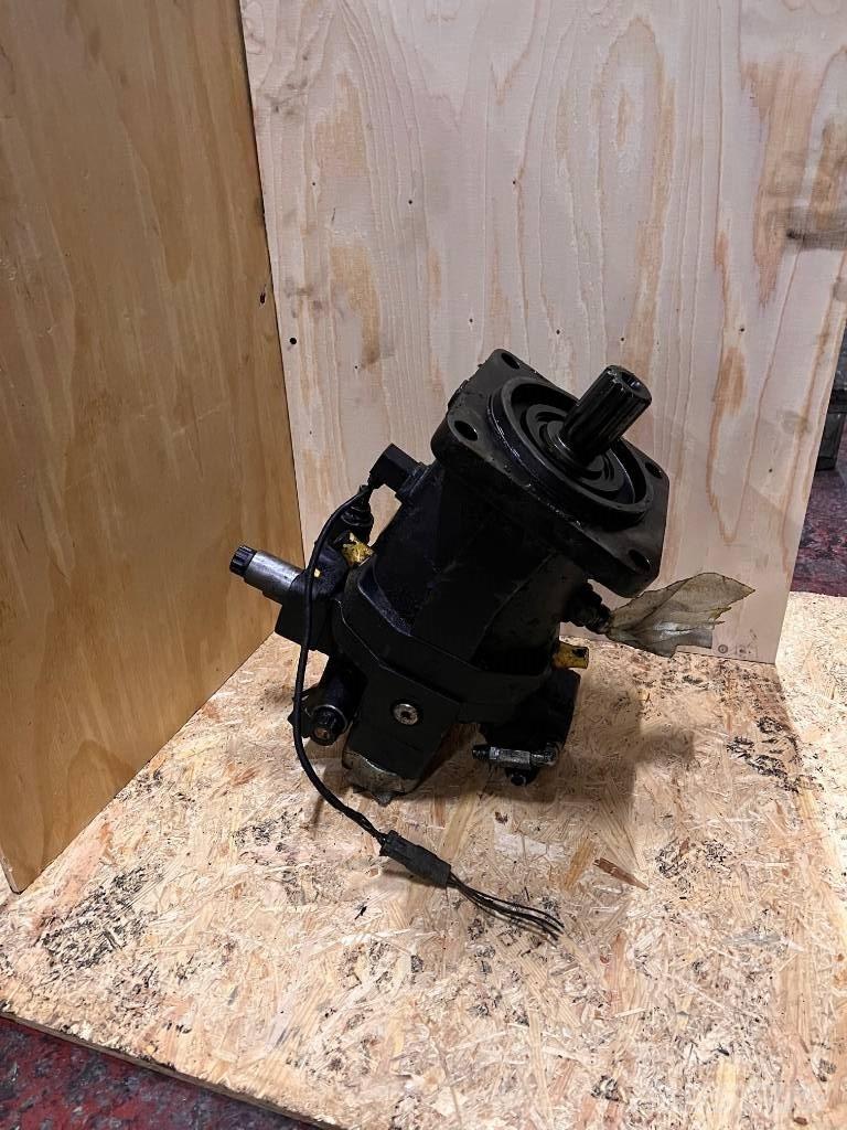 John Deere F062899 Υδραυλικά