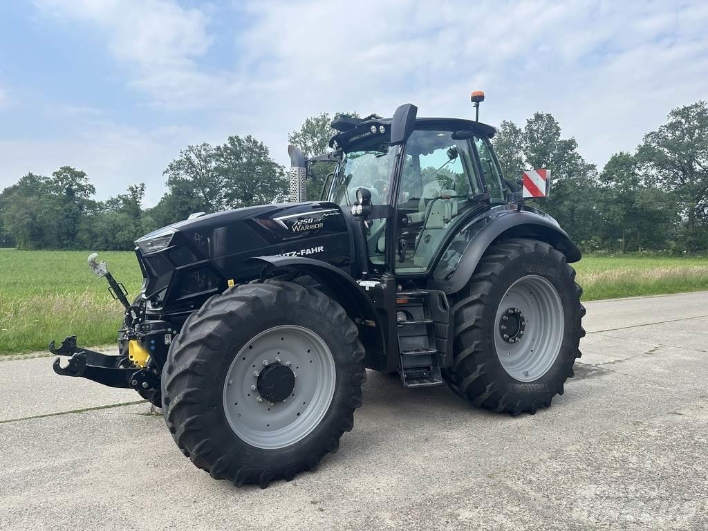 Deutz-Fahr 7250TTV Τρακτέρ