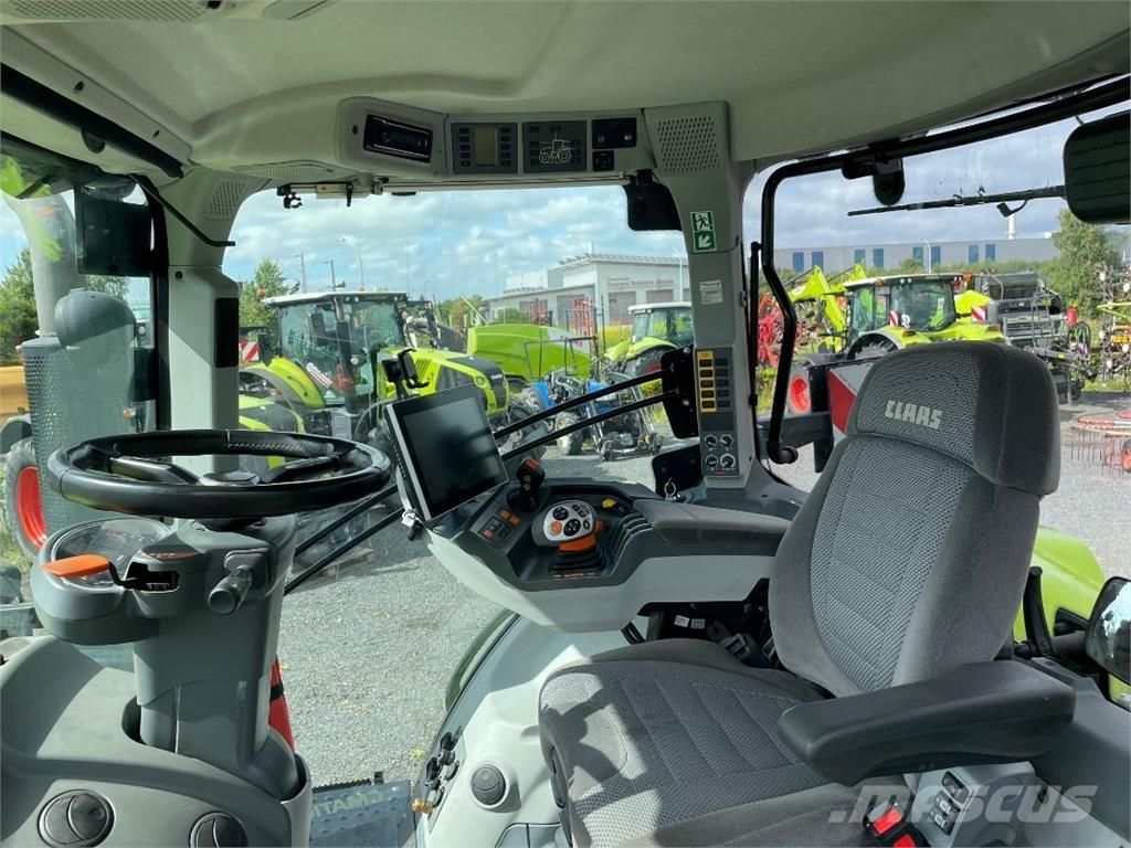 CLAAS Axion 810 CM Τρακτέρ