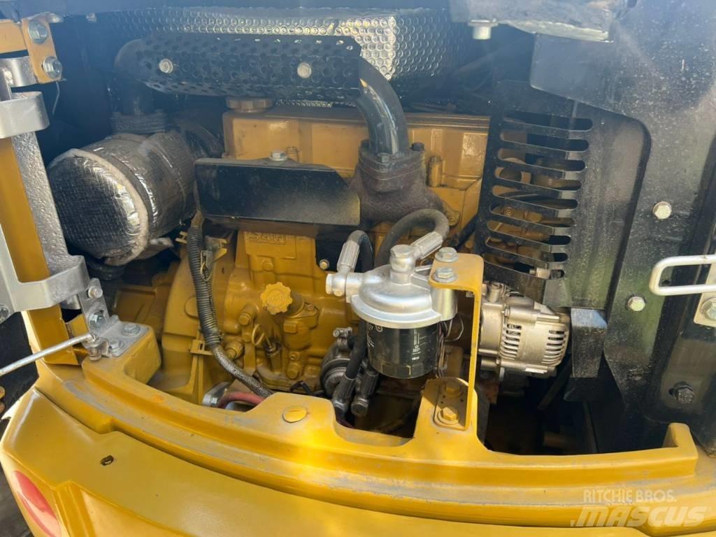 CAT 304 C Εκσκαφείς με ερπύστριες