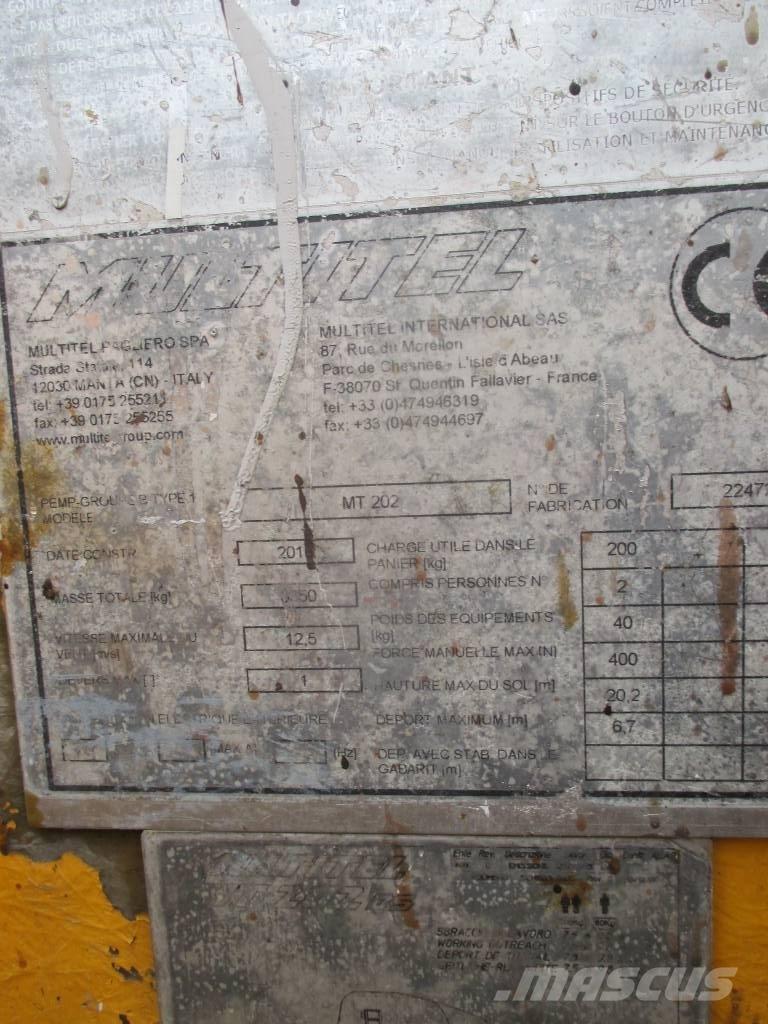 Multitel MT 202 Εναέριες πλατφόρμες τοποθετημένες σε φορτηγό