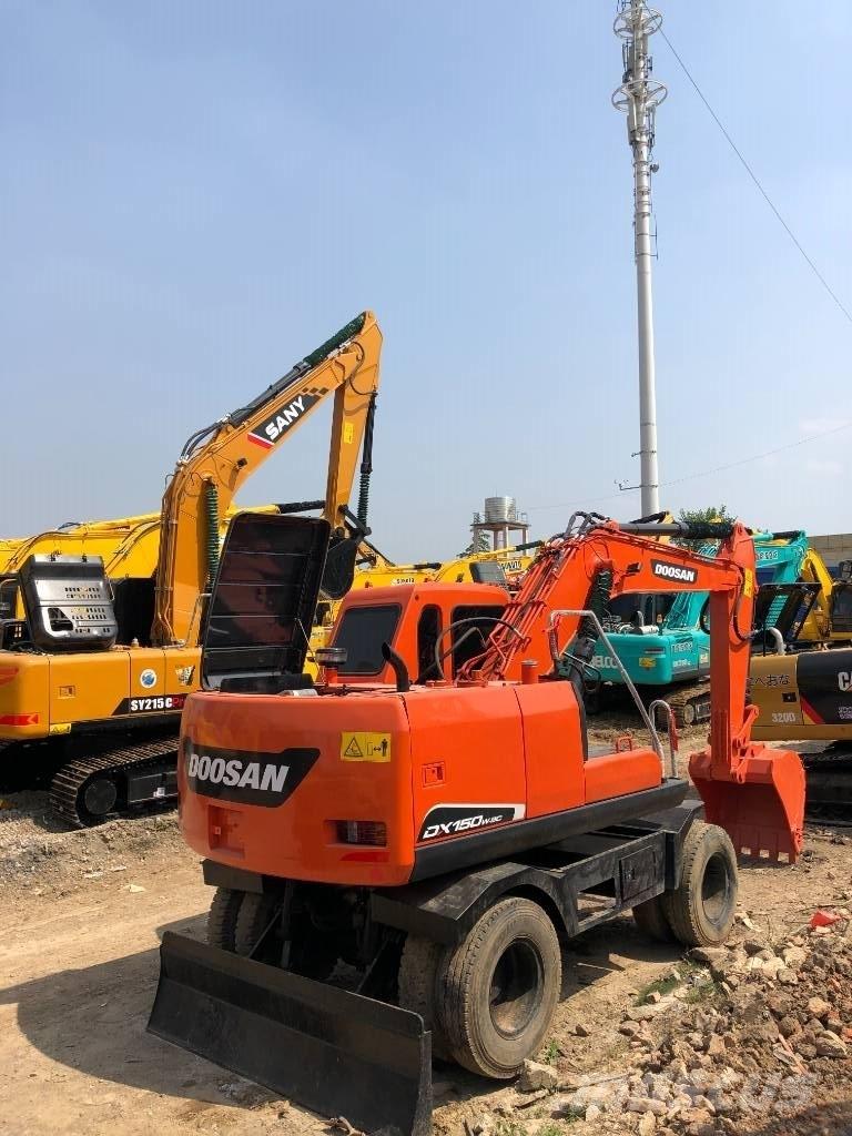 Doosan DX150W Εκσκαφείς με τροχούς - λάστιχα