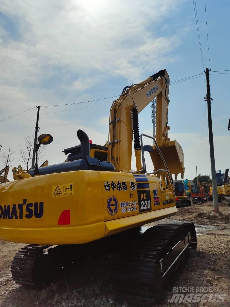 Komatsu PC 220 Εκσκαφείς με ερπύστριες
