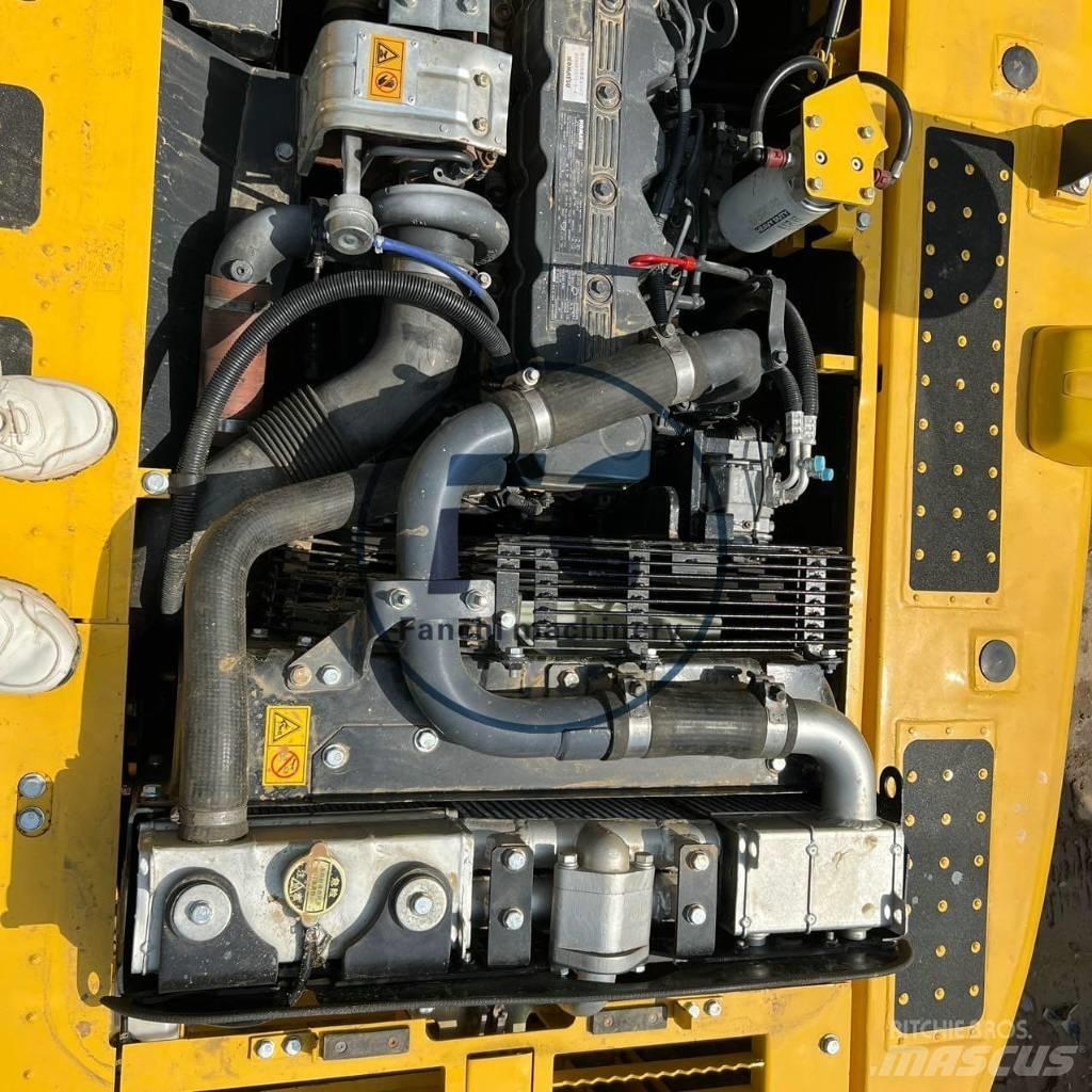 Komatsu PC 200 Εκσκαφείς με ερπύστριες