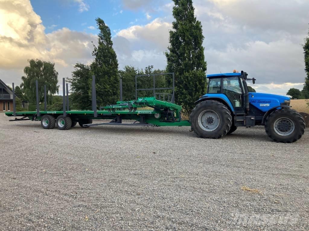  BALE STACKER GST Ρυμούλκες δεμάτων