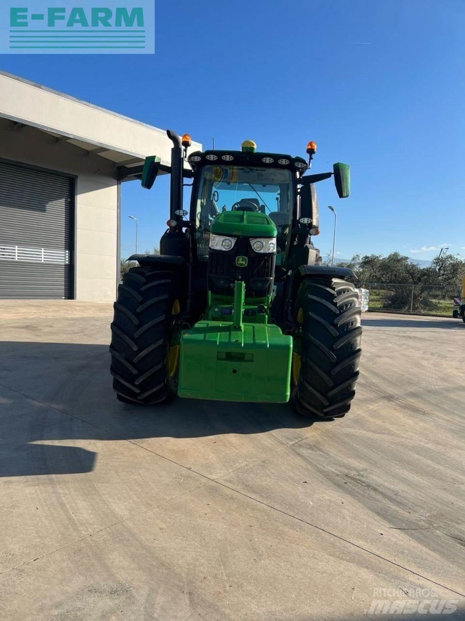 John Deere 6250R Τρακτέρ