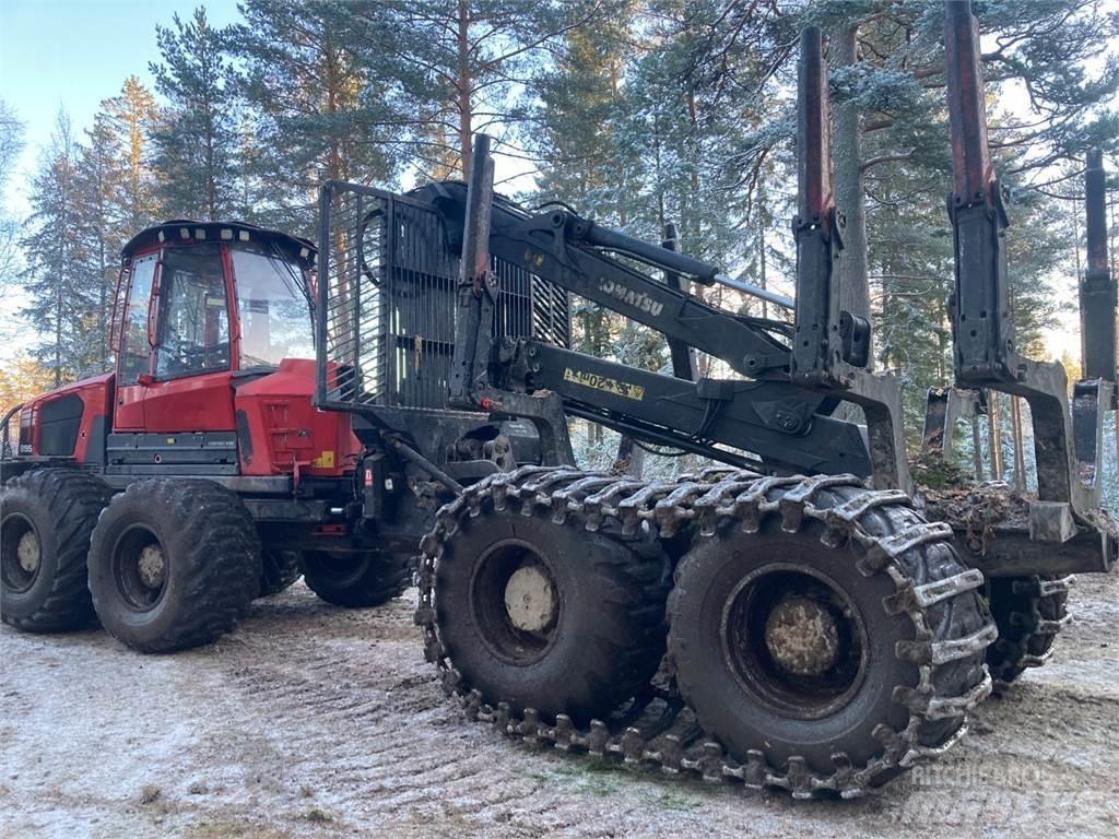 Komatsu 895 Μεταφορείς ξυλείας