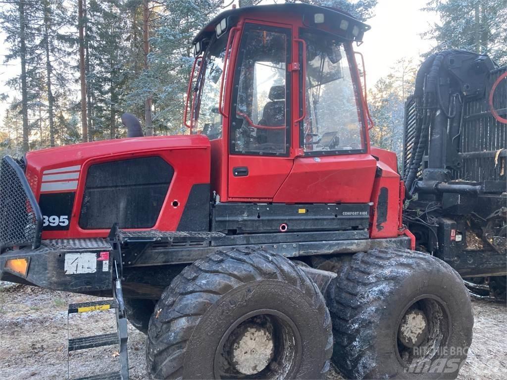 Komatsu 895 Μεταφορείς ξυλείας