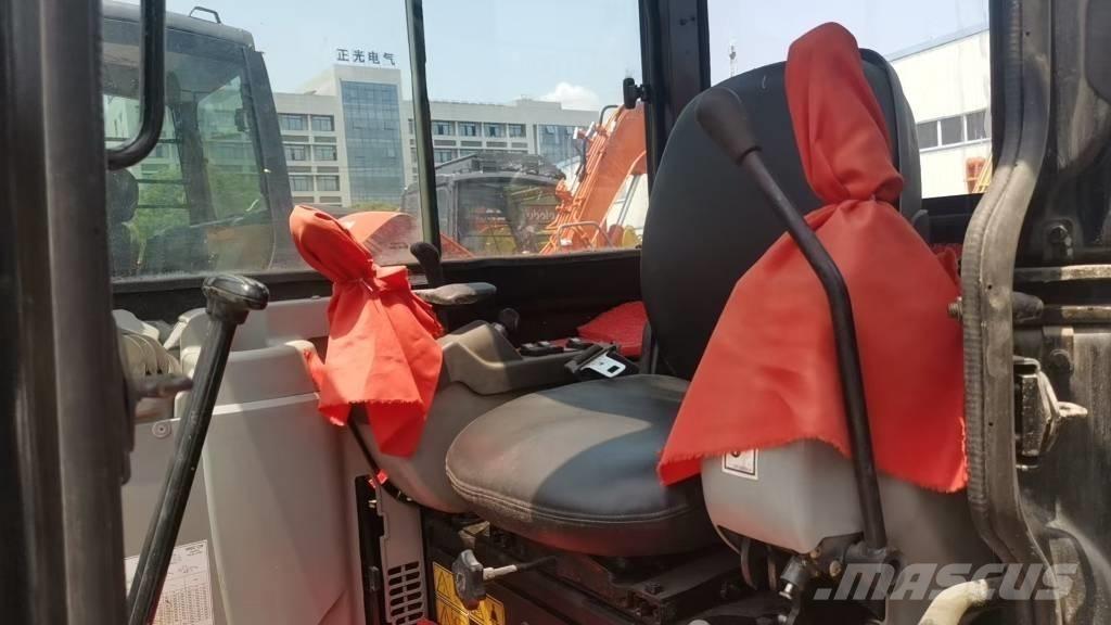 CAT 305 C CR Εκσκαφάκι (διαβολάκι) < 7t