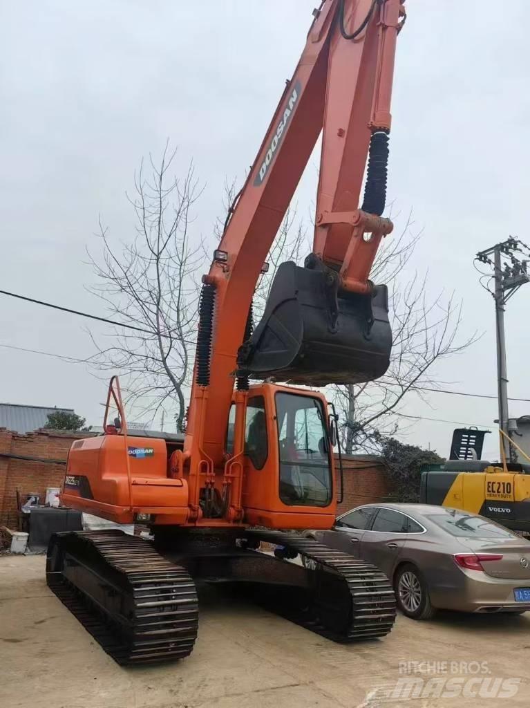 Doosan 225-7 Εκσκαφείς με ερπύστριες