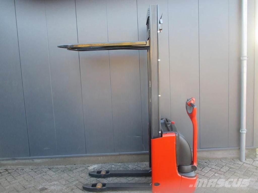 Linde L 10 Παλετοφόρα πεζού χειριστή με ιστό