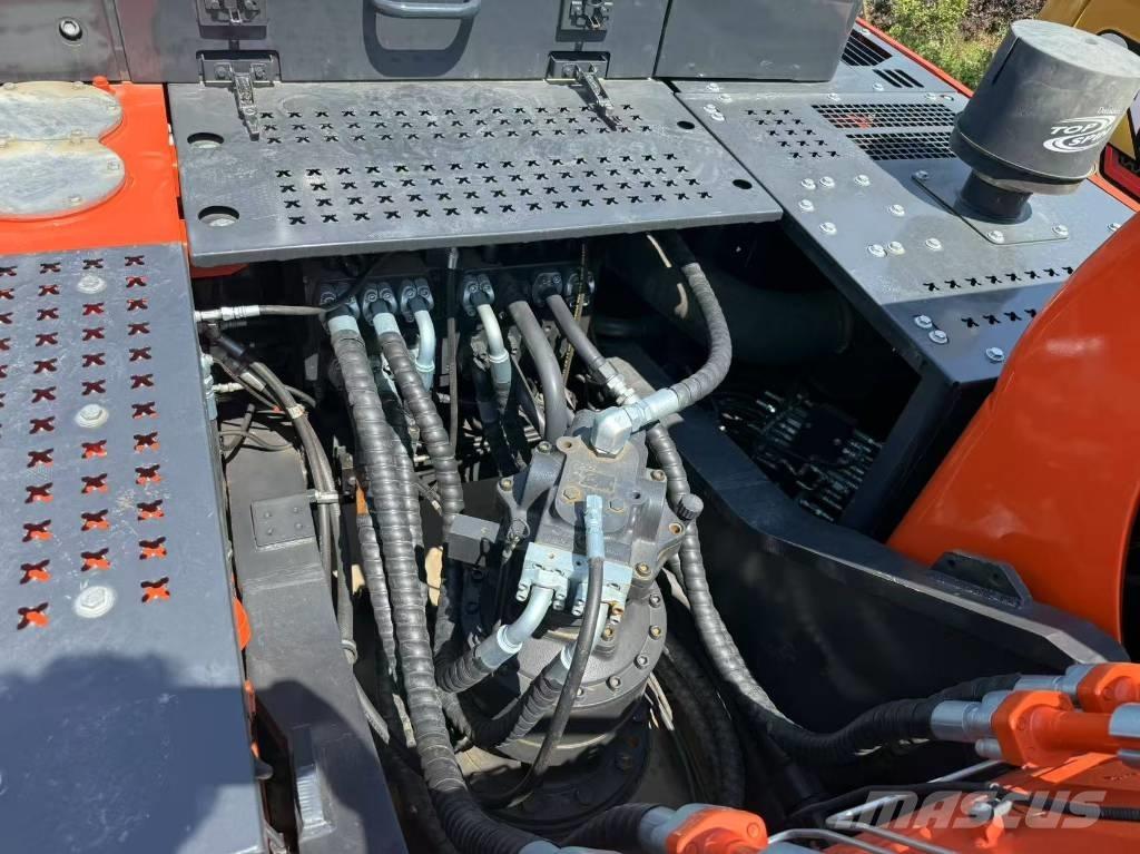Doosan DX 340 Εκσκαφείς με ερπύστριες