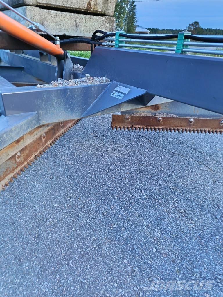  Serco Kerttu TL 2500 Επιπεδωτήρες οδών