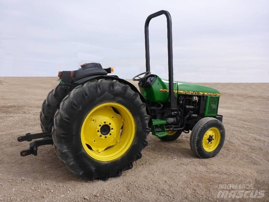 John Deere 5500N Τρακτέρ