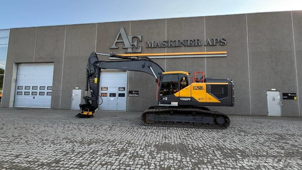Volvo EC 250 EL Εκσκαφείς με ερπύστριες