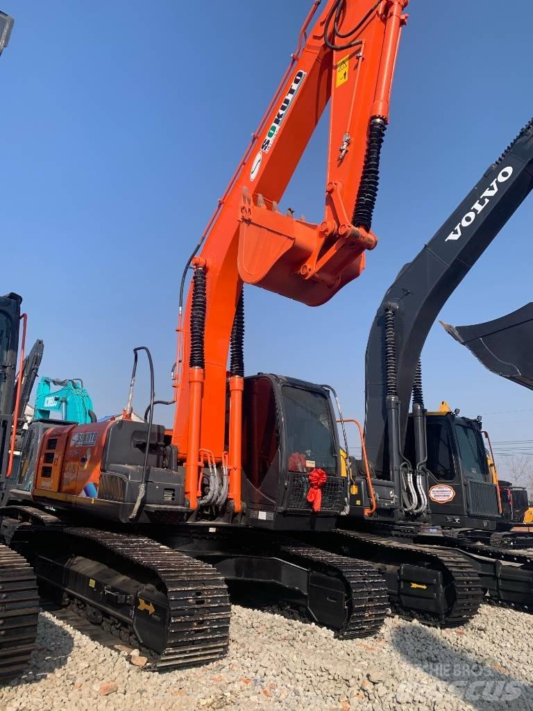 Hitachi ZX 200 Εκσκαφείς με ερπύστριες